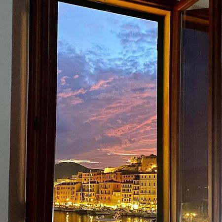 Le Stanze Sul Mare Hotel Portoferraio Bagian luar foto