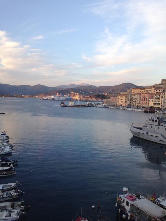 Le Stanze Sul Mare Hotel Portoferraio Bagian luar foto