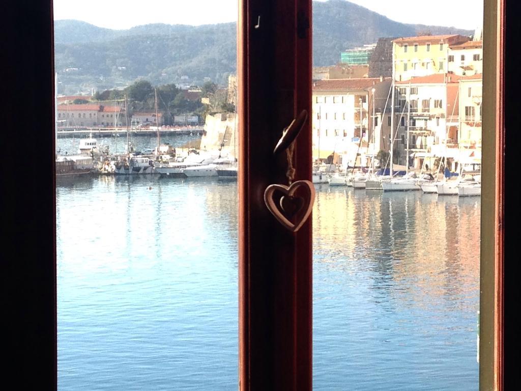 Le Stanze Sul Mare Hotel Portoferraio Bagian luar foto