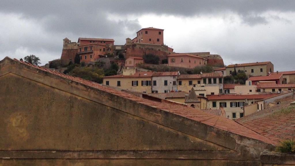 Le Stanze Sul Mare Hotel Portoferraio Bagian luar foto