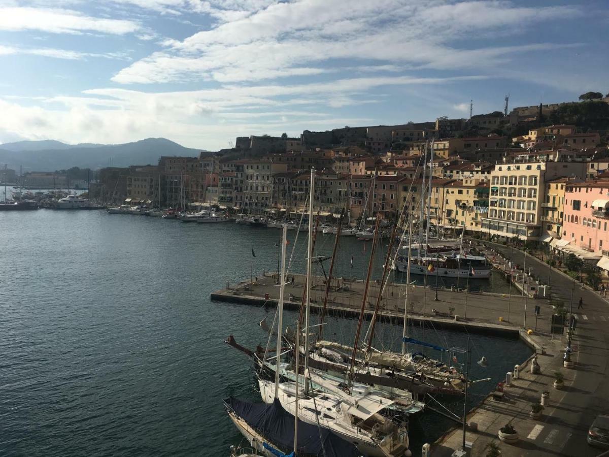 Le Stanze Sul Mare Hotel Portoferraio Bagian luar foto